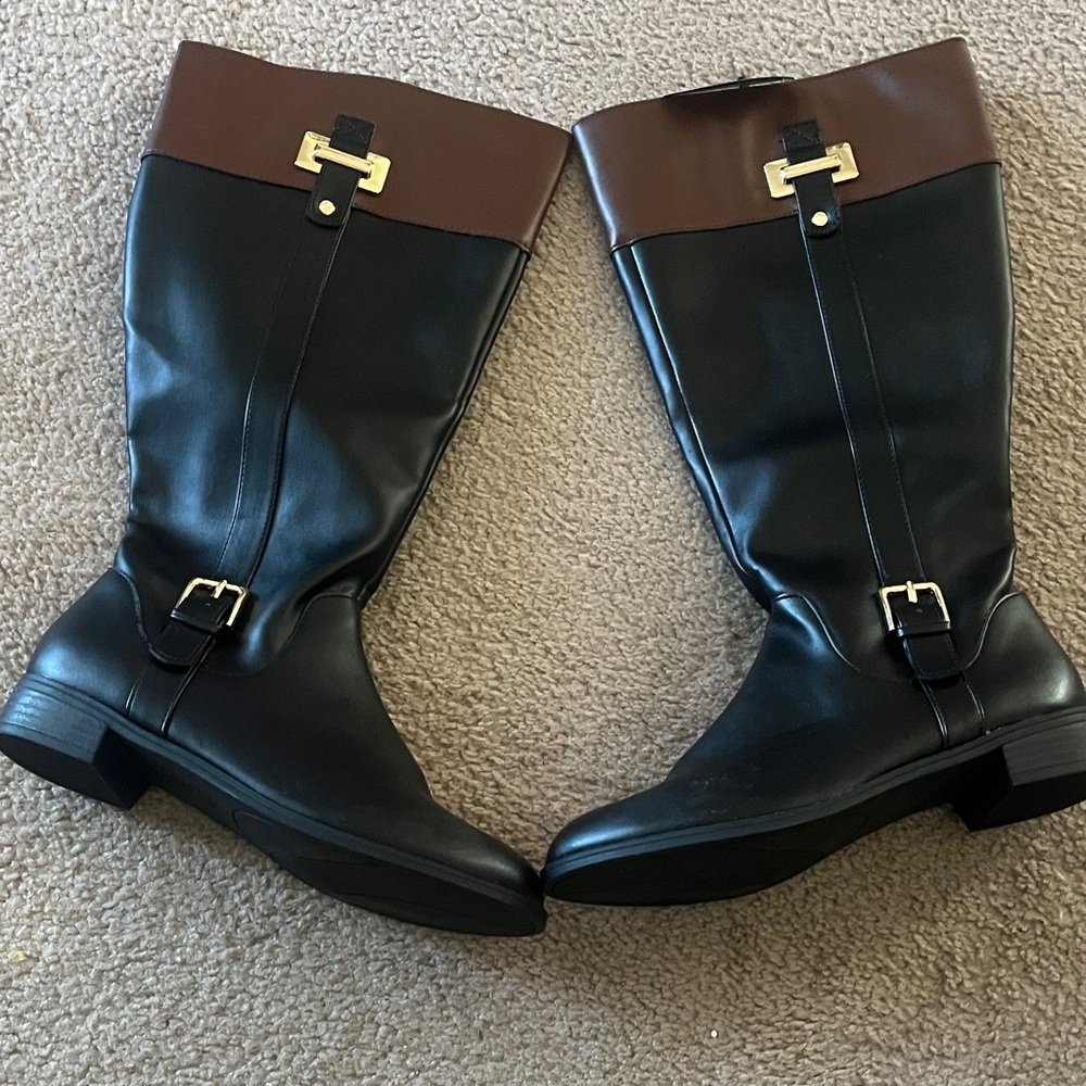 Karen Scott Black and Brown Women's Boots - Picture 1 of 2